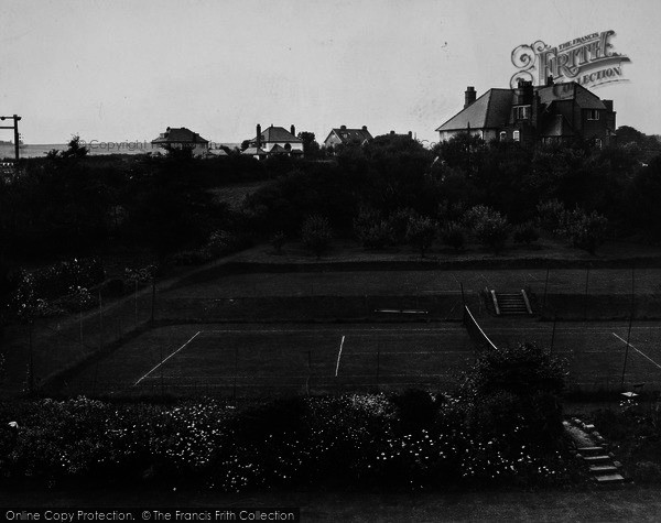 Photo of Filey, Primrose Valley c.1935