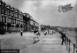 The Promenade 1901, Filey
