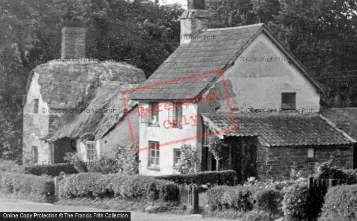 Photo of Filleigh, Old Cottages c.1960