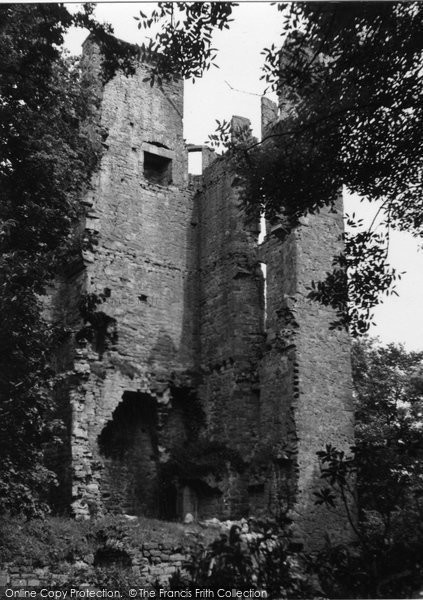 Photo of Finavon, Castle 1954