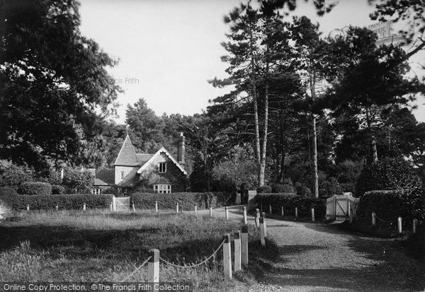 Photo of Fishbourne, 1923