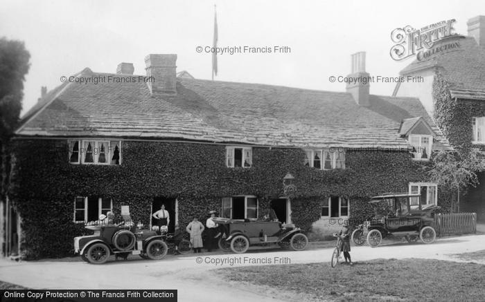 Photo of Fittleworth, Cars At The Swan Hotel 1914