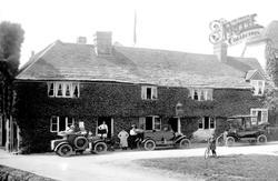 Cars At The Swan Hotel 1914, Fittleworth
