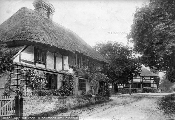 Photo of Fittleworth, Thatch Cottage 1906