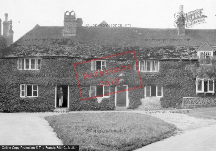 Photo of Fittleworth, The Swan Hotel 1932