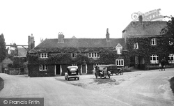 The Swan Hotel c.1950, Fittleworth