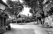 The Village 1921, Fittleworth