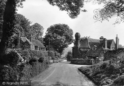 Upper Street 1921, Fittleworth