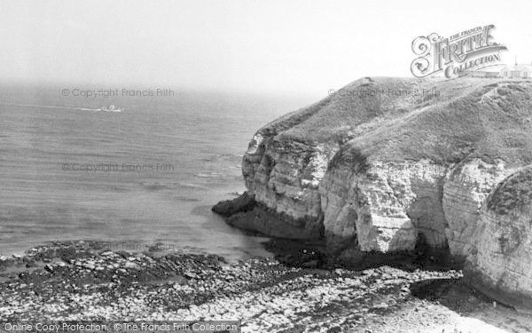 Photo of Flamborough, Thornwick Bay 1959