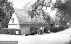 Flatford, 16th Century Cottage c.1960, Flatford Mill