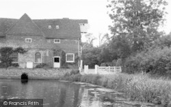 Flatford, Mill c.1960, Flatford Mill