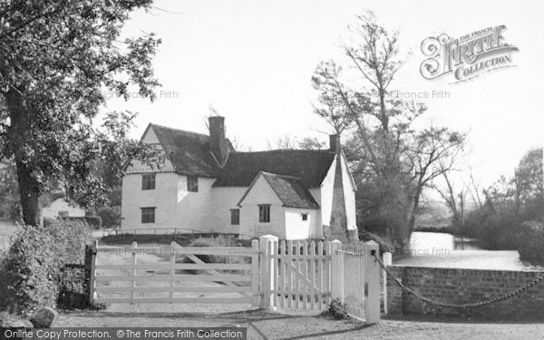 Photo of Flatford, Willy Lott's House c.1955