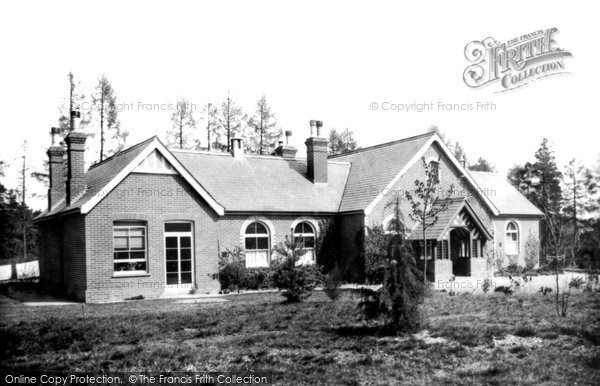 Photo of Fleet, Cottage Hospital 1903