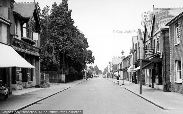 Photo of Fleet, Main Road c.1955