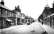 Market Place 1920, Fleet
