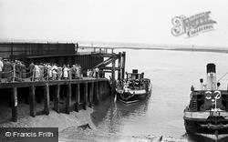 Ferry From Knott End 1953, Fleetwood