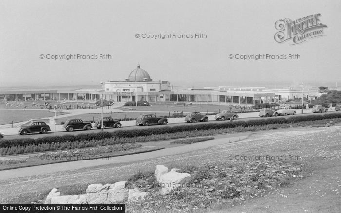 Photo of Fleetwood, Promenade And Marine Hall 1953