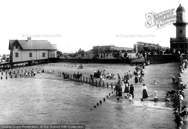 Photo of Fleetwood, The Beach 1902