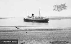 The King Orry Leaving For The Isle Of Man c.1955, Fleetwood