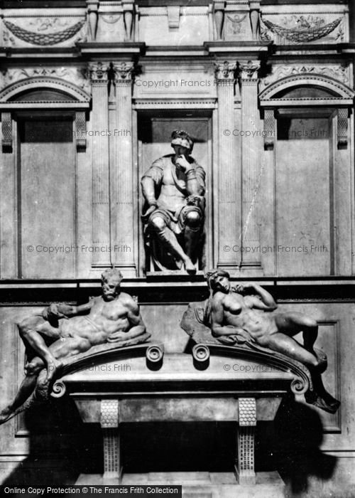Photo of Florence, Medici Chapel, Tomb Of Lorenzo De' Medici With Dusk And Dawn Statues c.1910