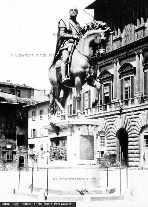 Photo of Florence, Statue Of Cosimo I c.1890