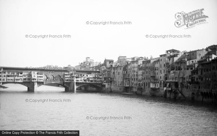 Photo of Florence, The Arno River c.1900