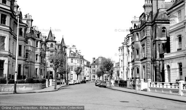 Photo of Folkestone, Clifton Crescent c.1960