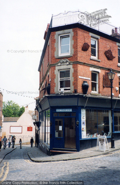 Photo of Folkestone, George's House Gallery 2004