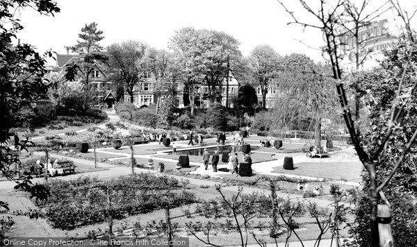 Photo of Folkestone, Kingsnorth Gardens c.1960