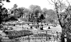 Kingsnorth Gardens c.1960, Folkestone