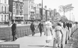 People, The Leas 1918, Folkestone