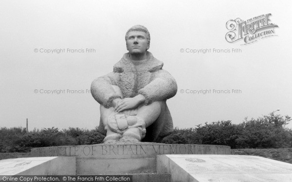 Photo of Folkestone, The Battle Of Britain Memorial, Capel Le Ferne 2004