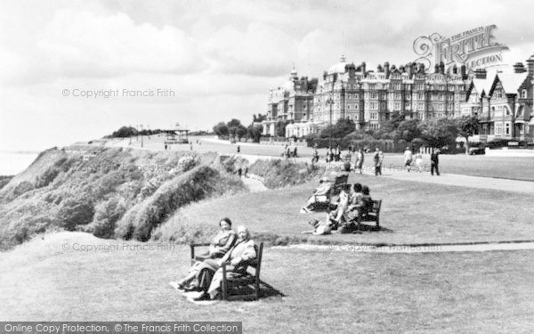 Photo of Folkestone, The Leas c.1950