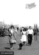 The Quayside, Fashion c.1960, Folkestone