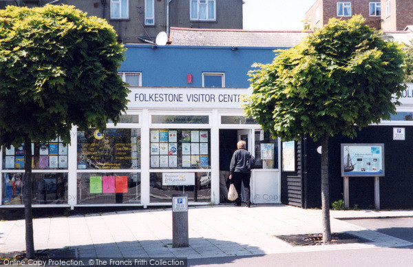 Photo of Folkestone, Visitor Centre 2004