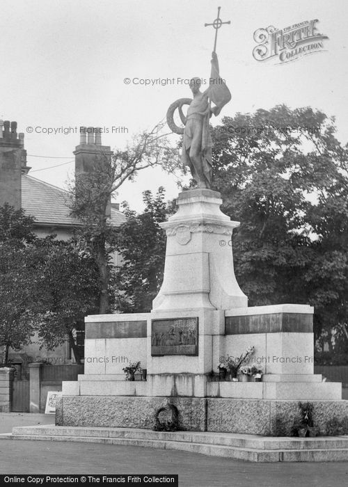 Photo of Folkestone, War Memorial 1927