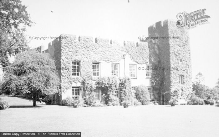 Photo of Fonmon, Castle 1949