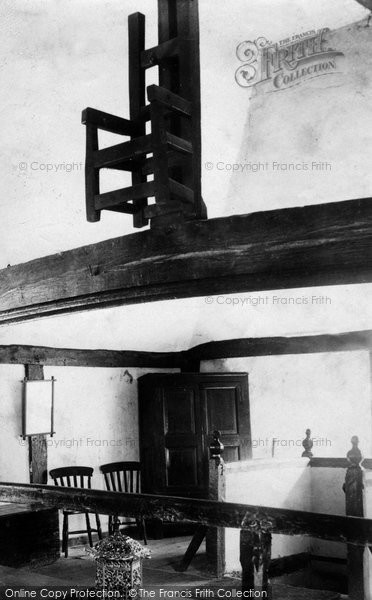 Photo of Fordwich, Town Hall And Dipping Chair 1898