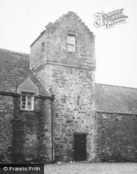 Invermay Old House c.1955, Forteviot