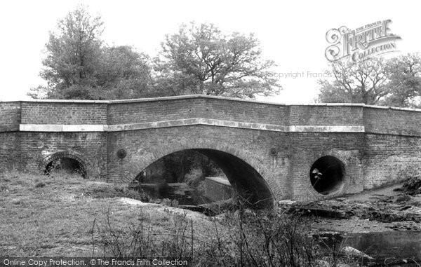 Photo of Forty Hill, Maidens Bridge c.1955