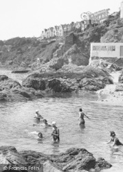 Swimming c.1955, Fowey