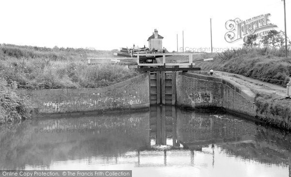 Photo of Foxton, The Grand Union Canal c.1955