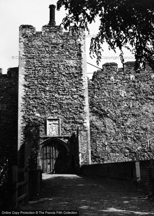 Photo of Framlingham, Castle c.1950