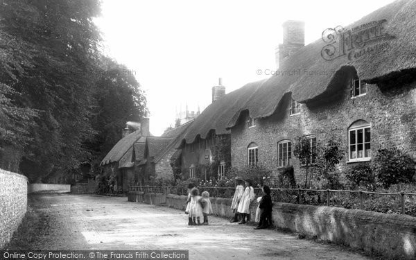 Photo of Frampton, Village 1906