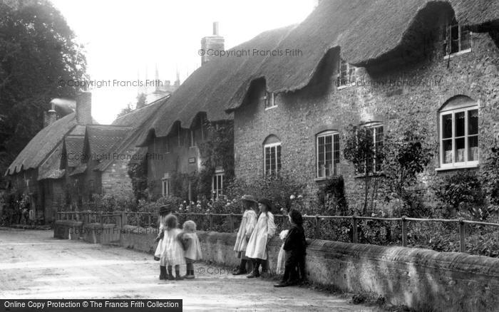 Photo of Frampton, Village 1906