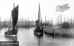 Herring Boats c.1900, Fraserburgh