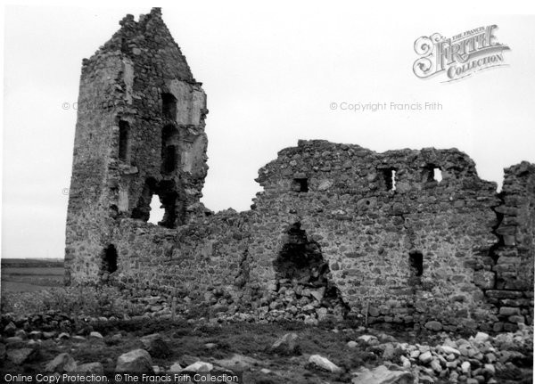 Photo of Fraserburgh, Inverllochy Castle 1961