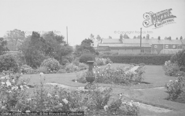 Photo of Freckleton, The Gardens c.1960