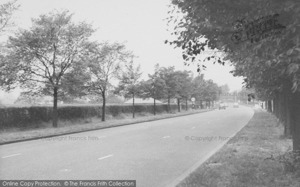 Photo of Freckleton, The Village Approach c.1960