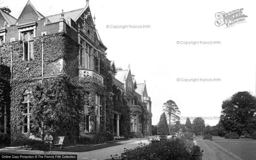 Frensham, Frensham Hill Military Hospital, the Terrace 1917